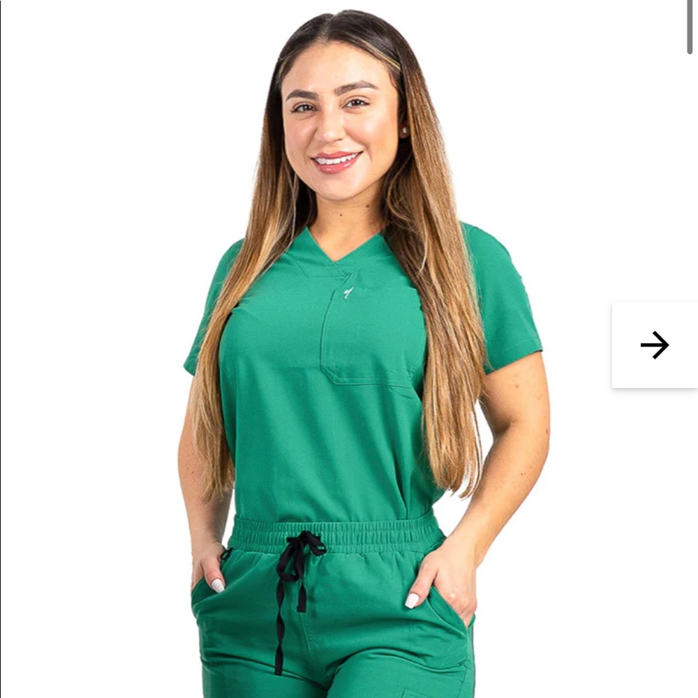Mims Scrubs Hunter Green Scrub Top
